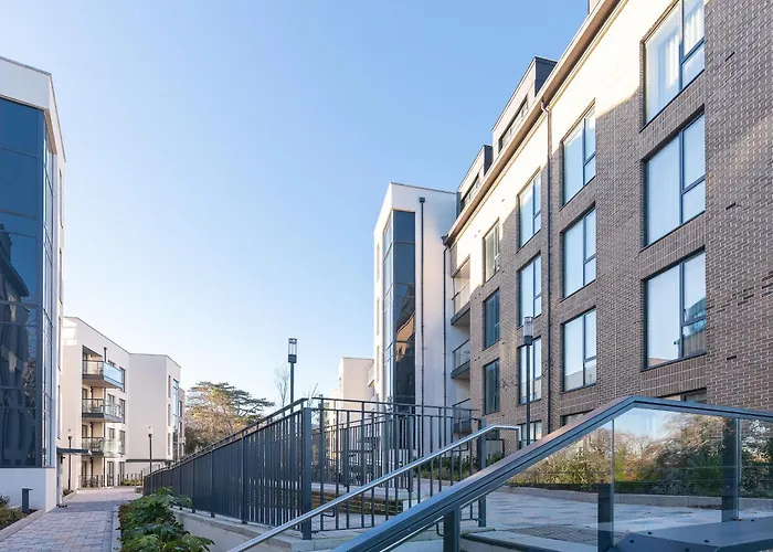 Woodward Square * Dublin